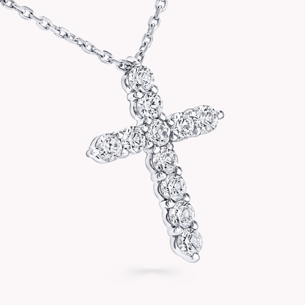 Крест Graff Round Diamond Cross Mini Pendant