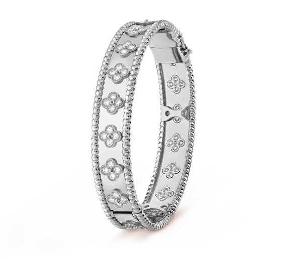 Van Cleef & Arpels Perlée Clovers