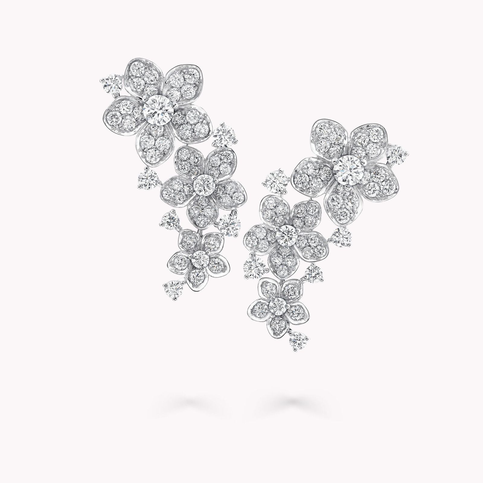 Серьги Graff wild flower